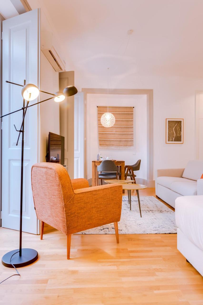 Poiais By Lisbon Inside Out Apartment Exterior foto