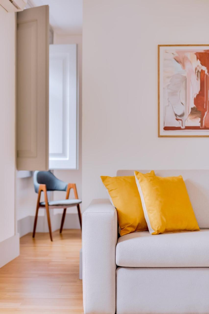 Poiais By Lisbon Inside Out Apartment Exterior foto
