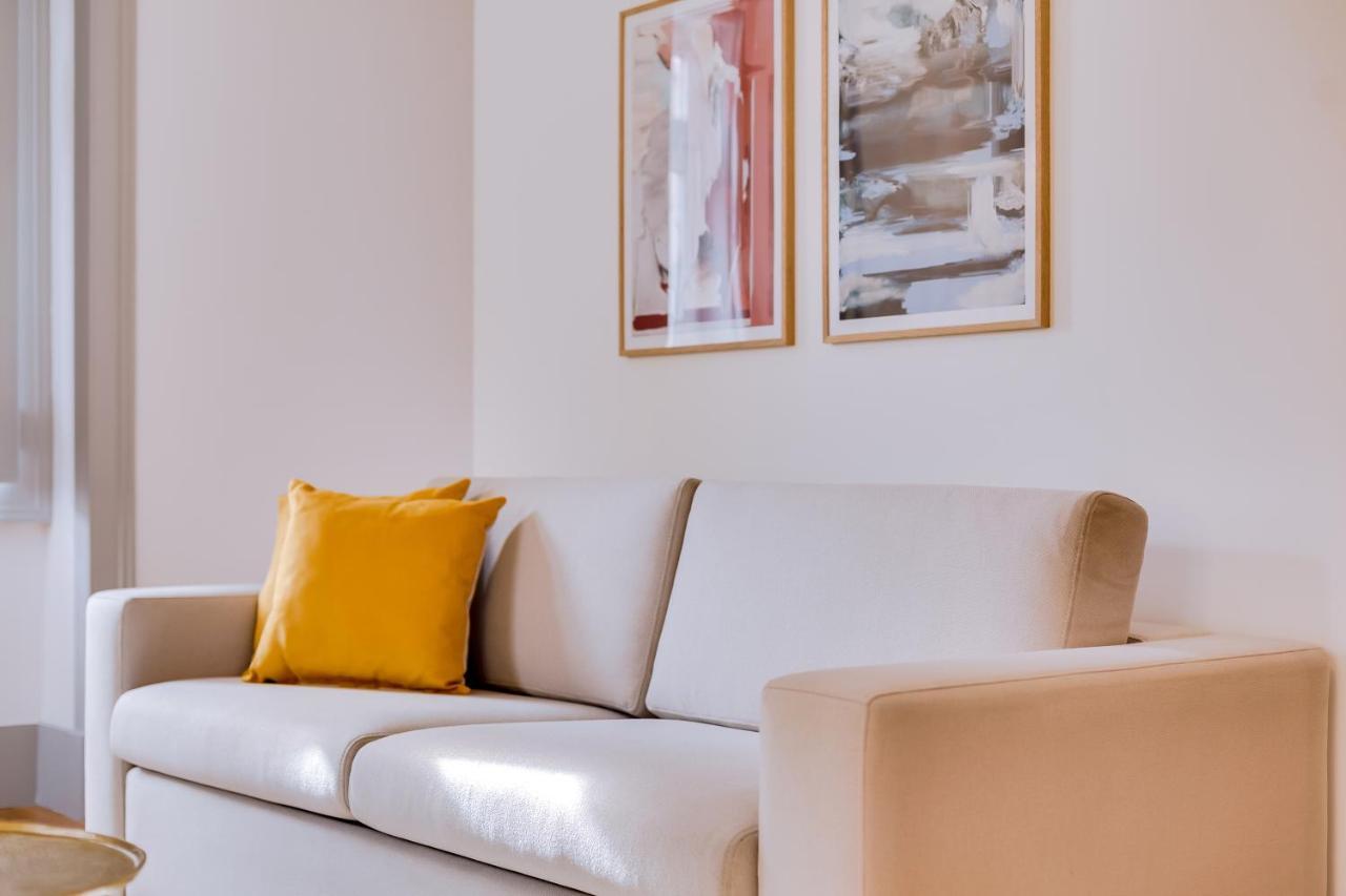 Poiais By Lisbon Inside Out Apartment Exterior foto