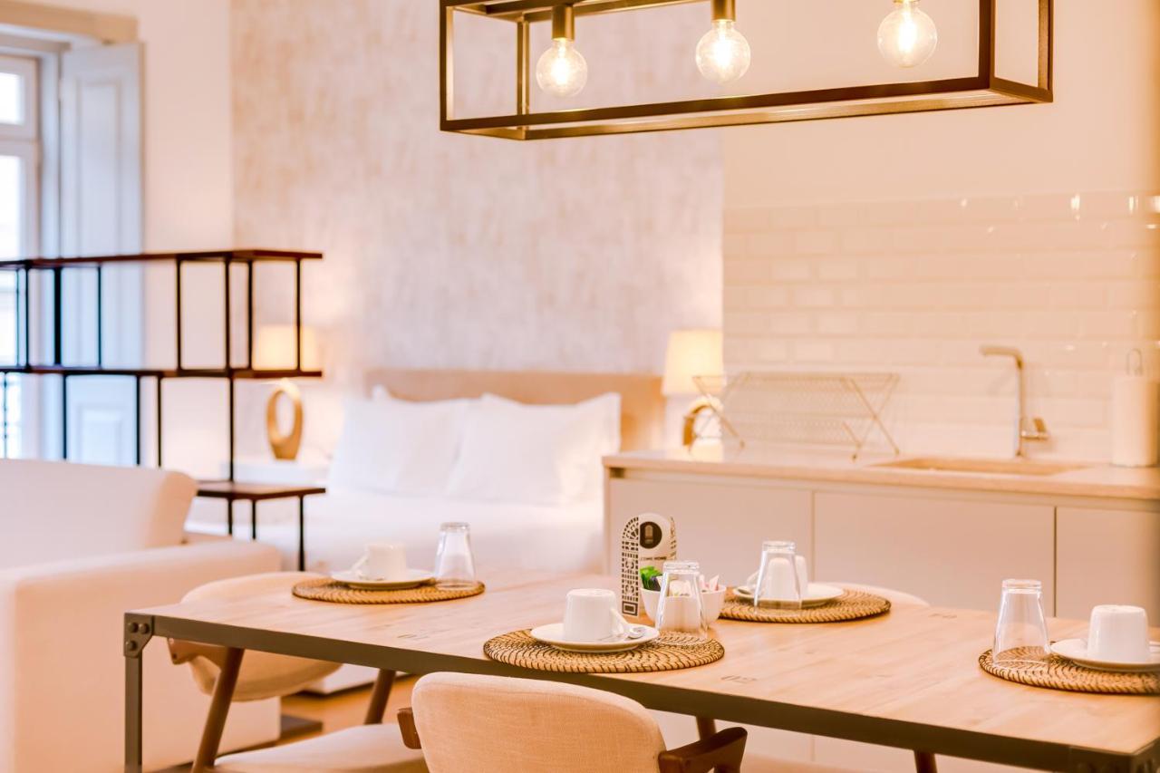 Poiais By Lisbon Inside Out Apartment Exterior foto