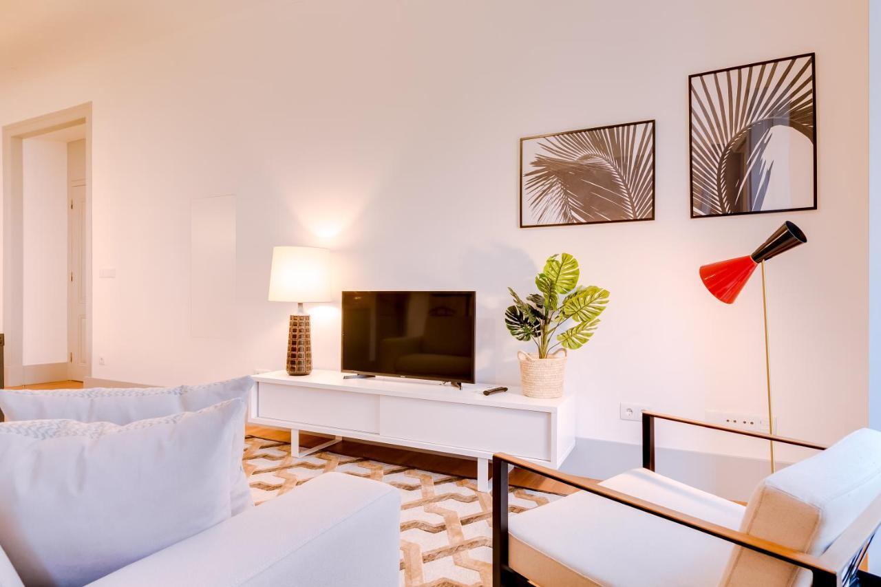 Poiais By Lisbon Inside Out Apartment Exterior foto