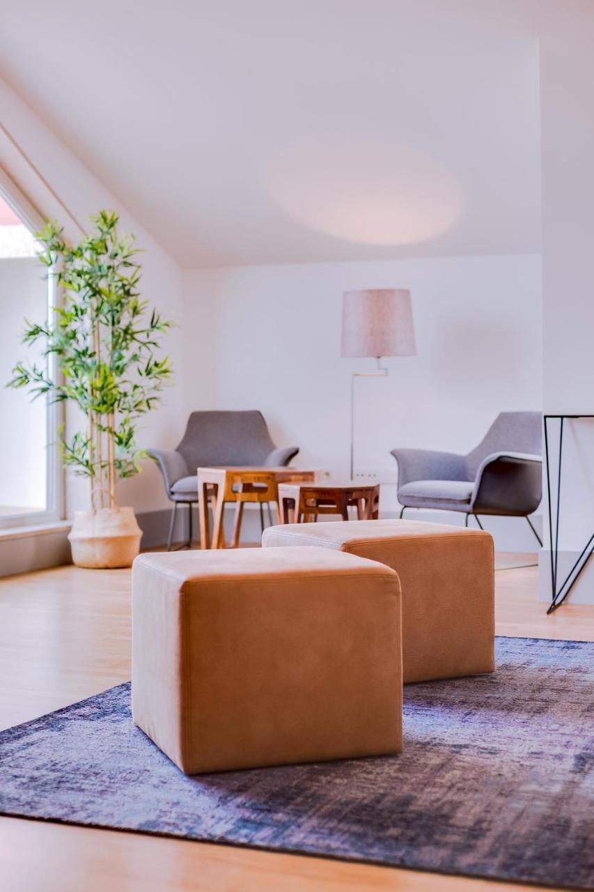 Poiais By Lisbon Inside Out Apartment Exterior foto