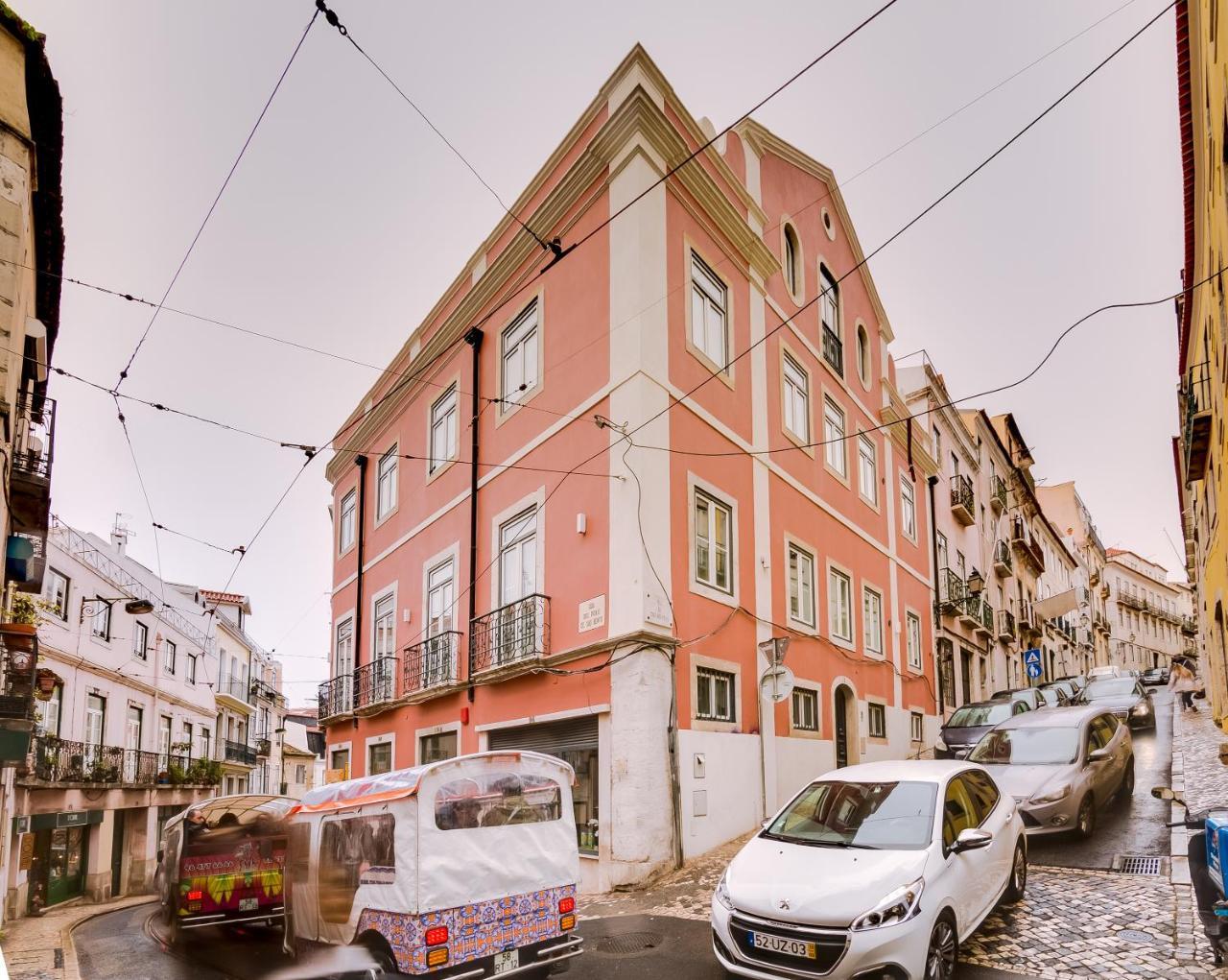Poiais By Lisbon Inside Out Apartment Exterior foto